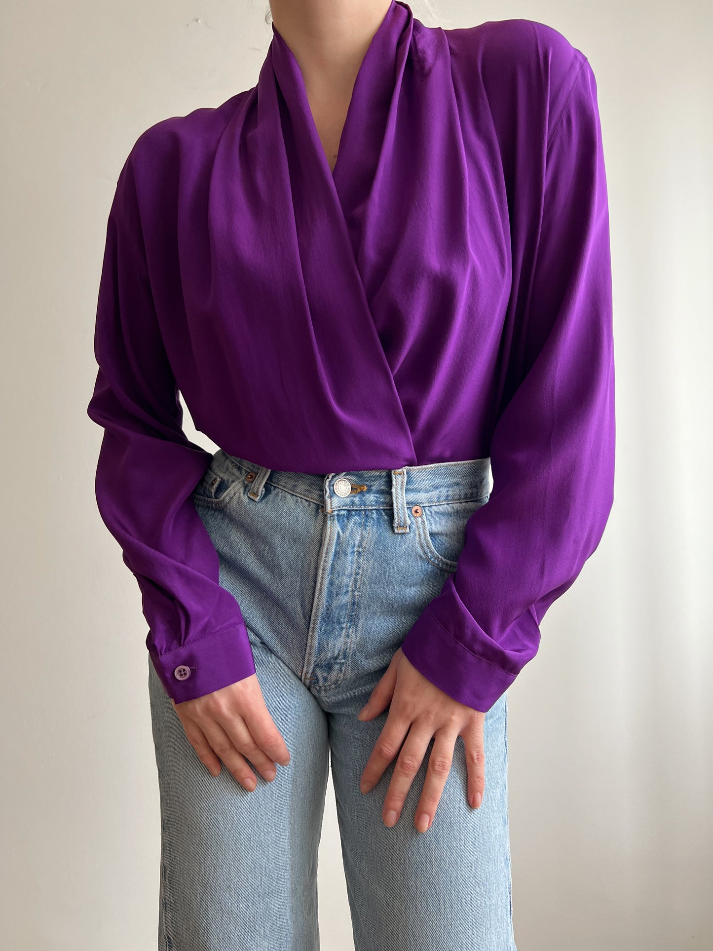 Blusa Byblos viola in seta