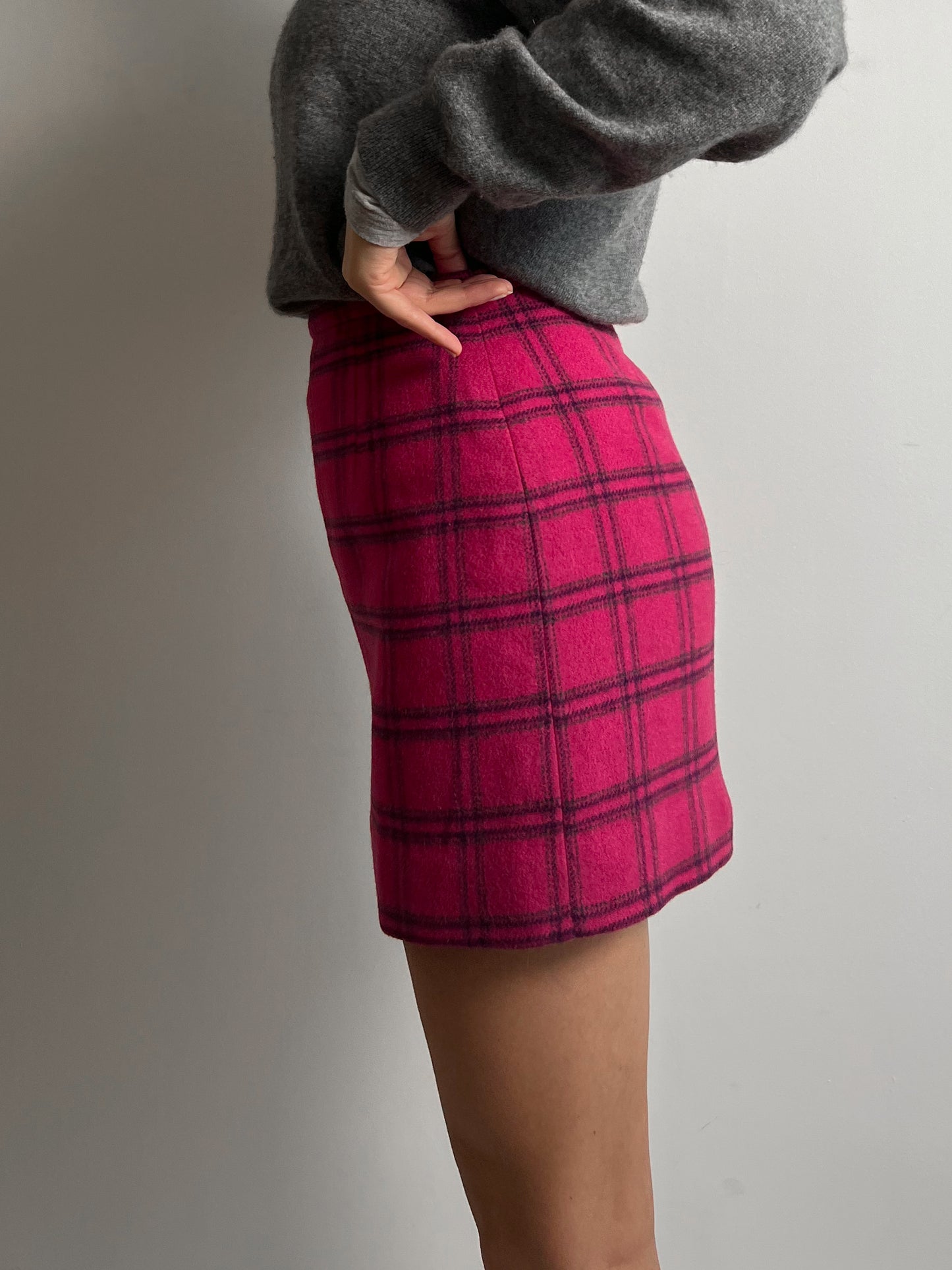 Pure wool pink tartan mini skirt