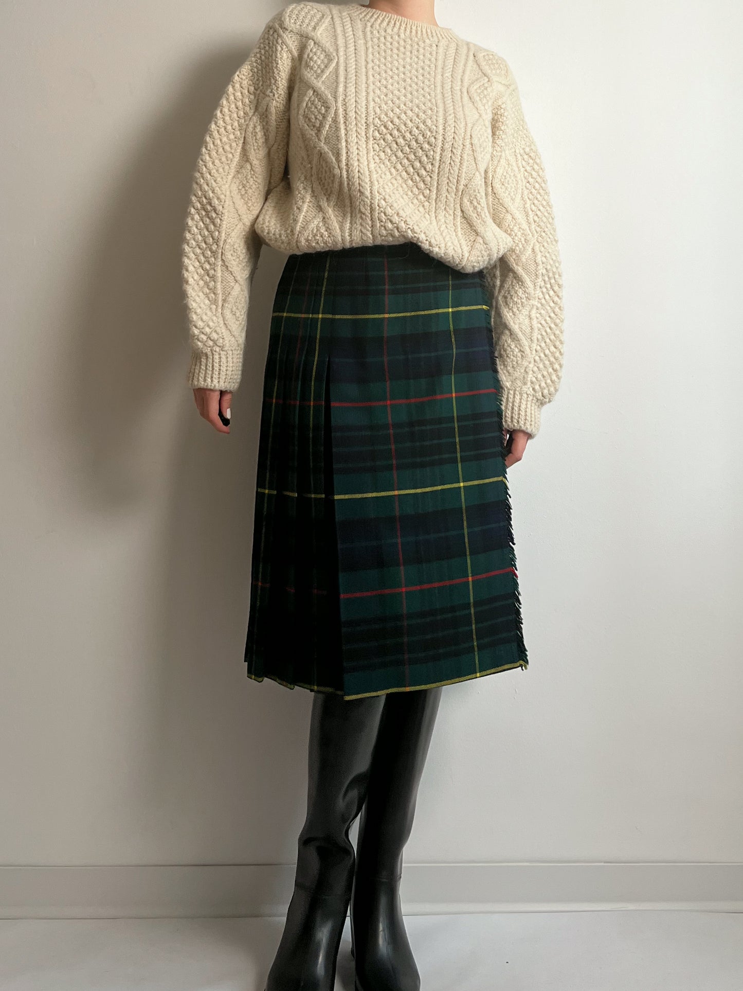 Pure wool pleated tartan skirt