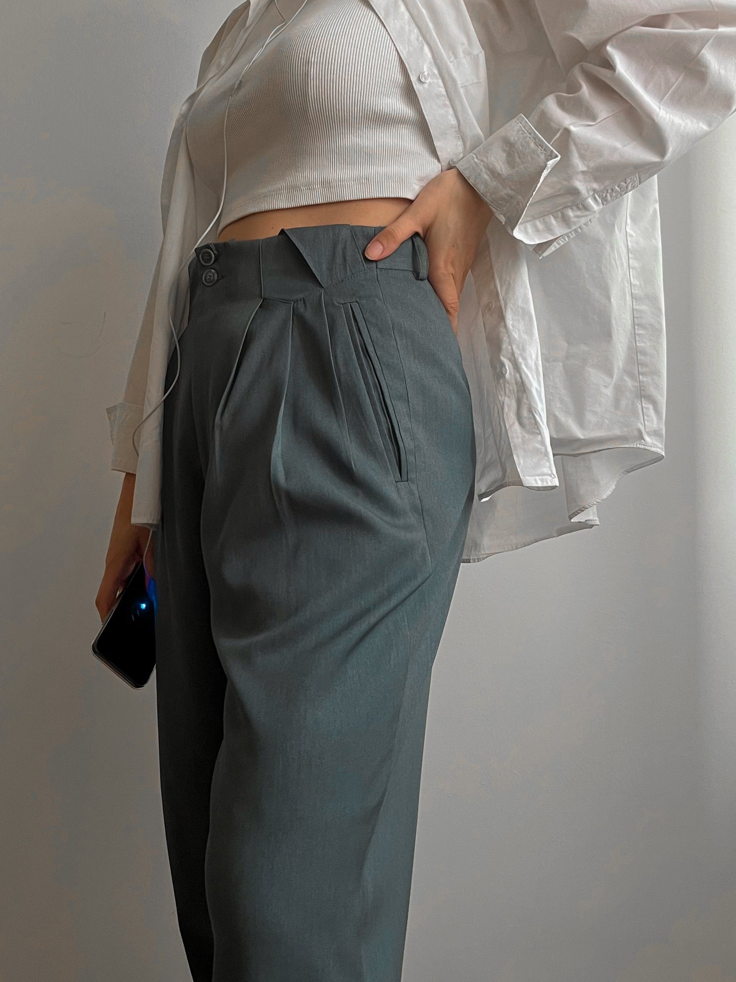 Vintage viscose pleated pants