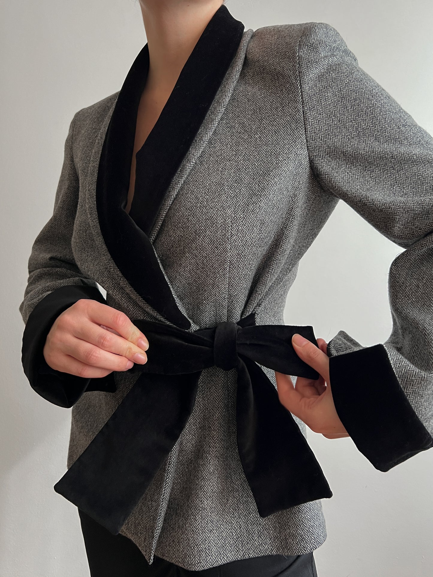 Gina Lebole wool and velvet blazer