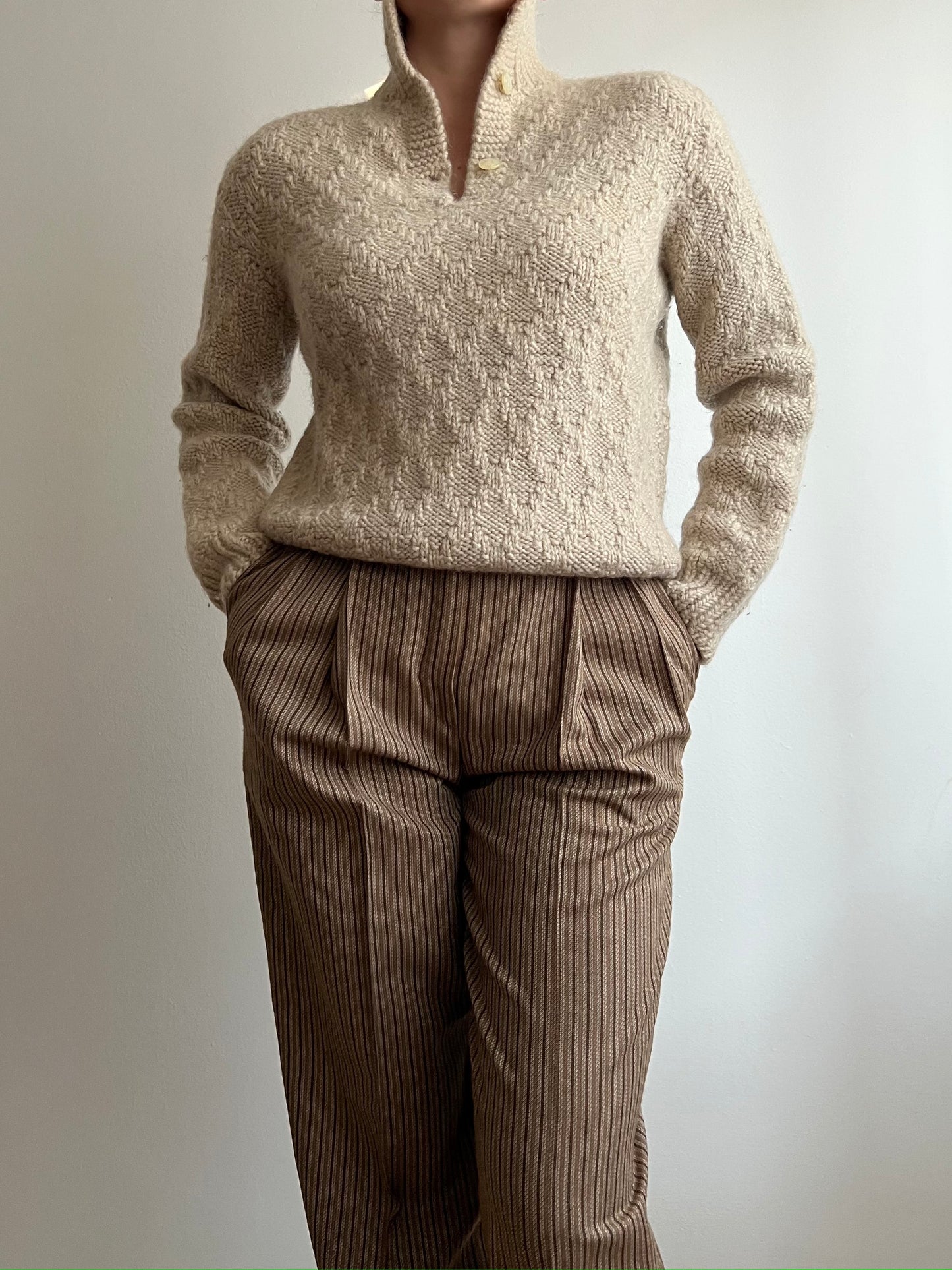 Maglione in lana beige