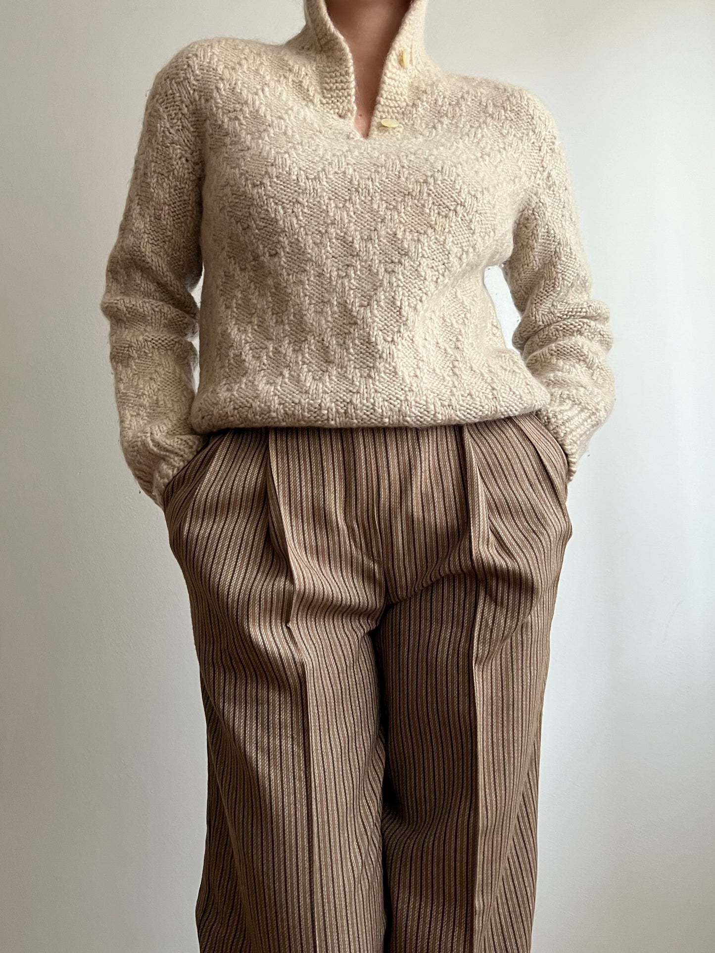 Maglione in lana beige