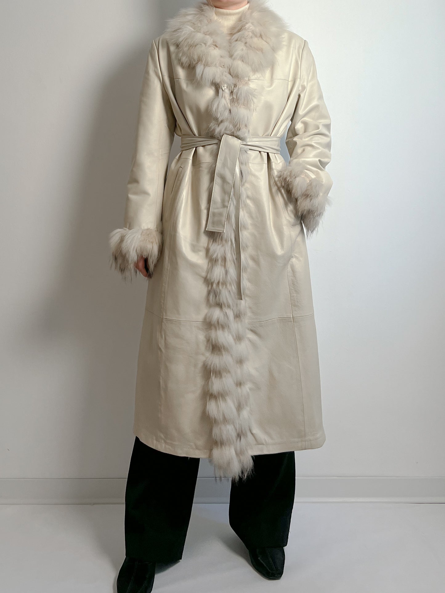 Real leather and fur ivory trench