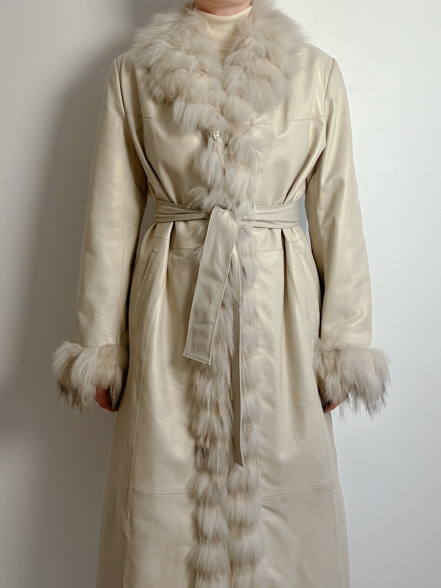 Real leather and fur ivory trench