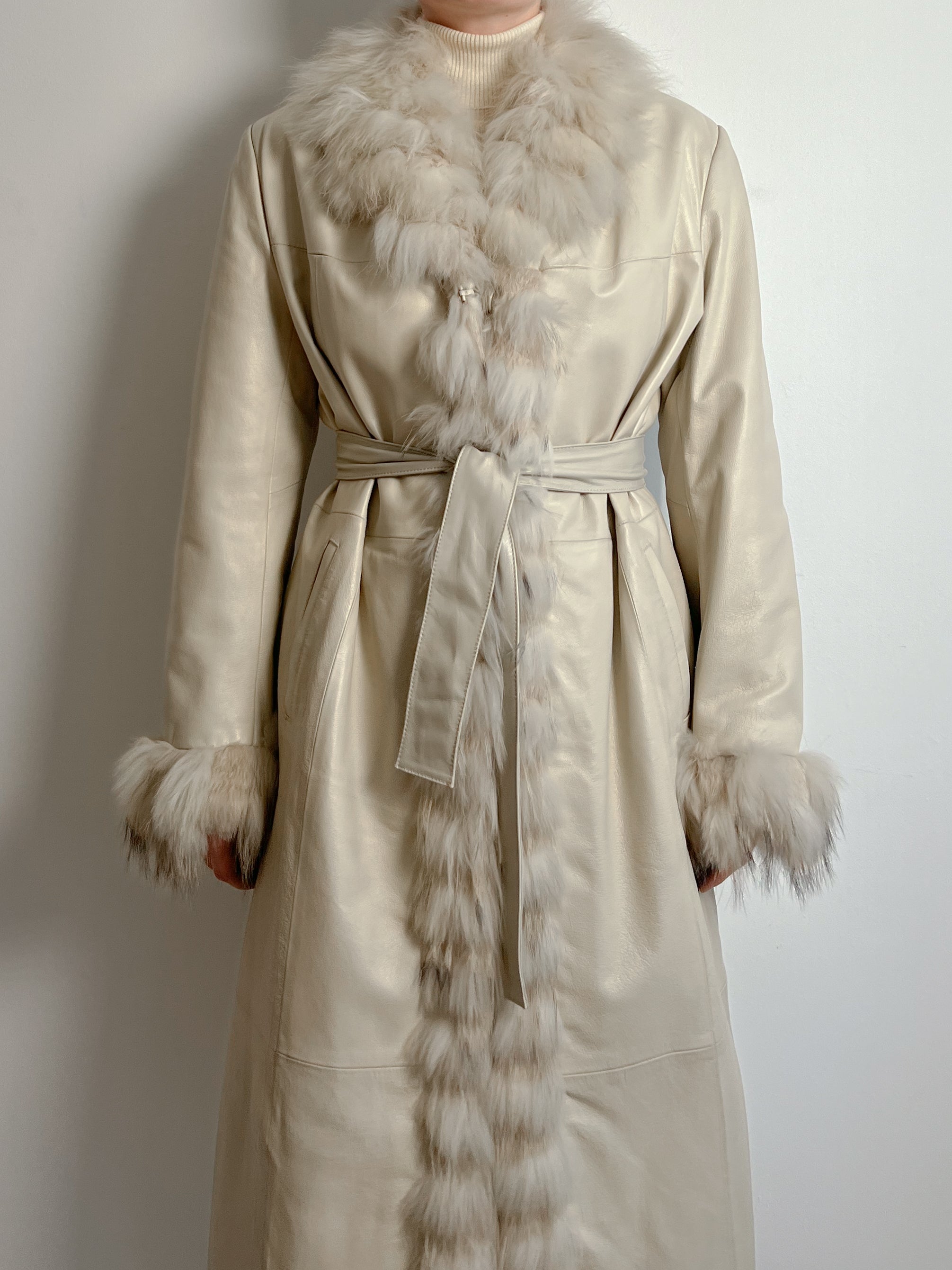 Real leather and fur ivory trench