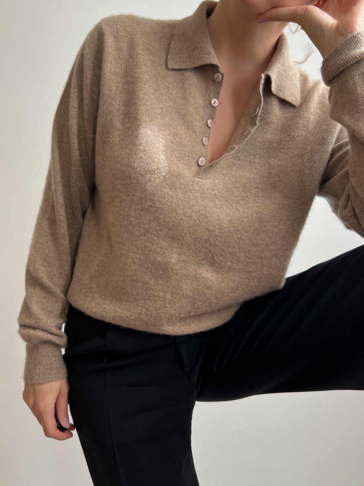 Polo beige in 100% cashmere