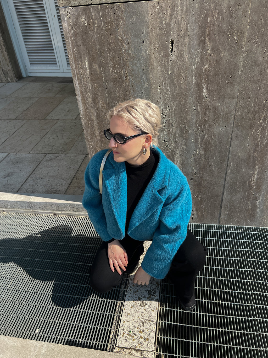 Pure wool tailored cropped jacket