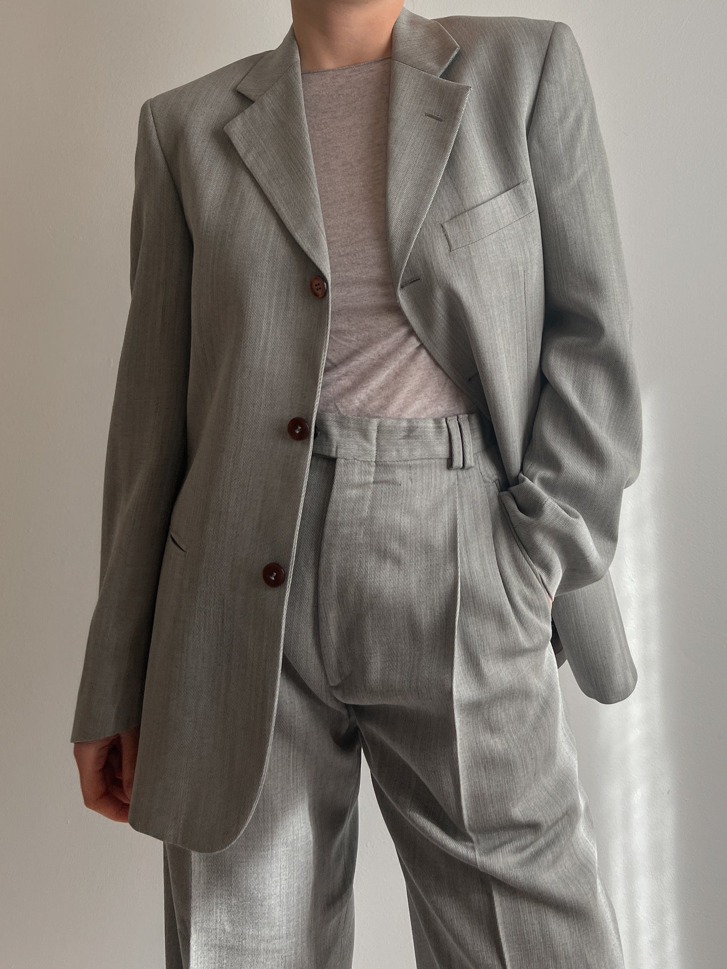 Wool and viscose light grey suit