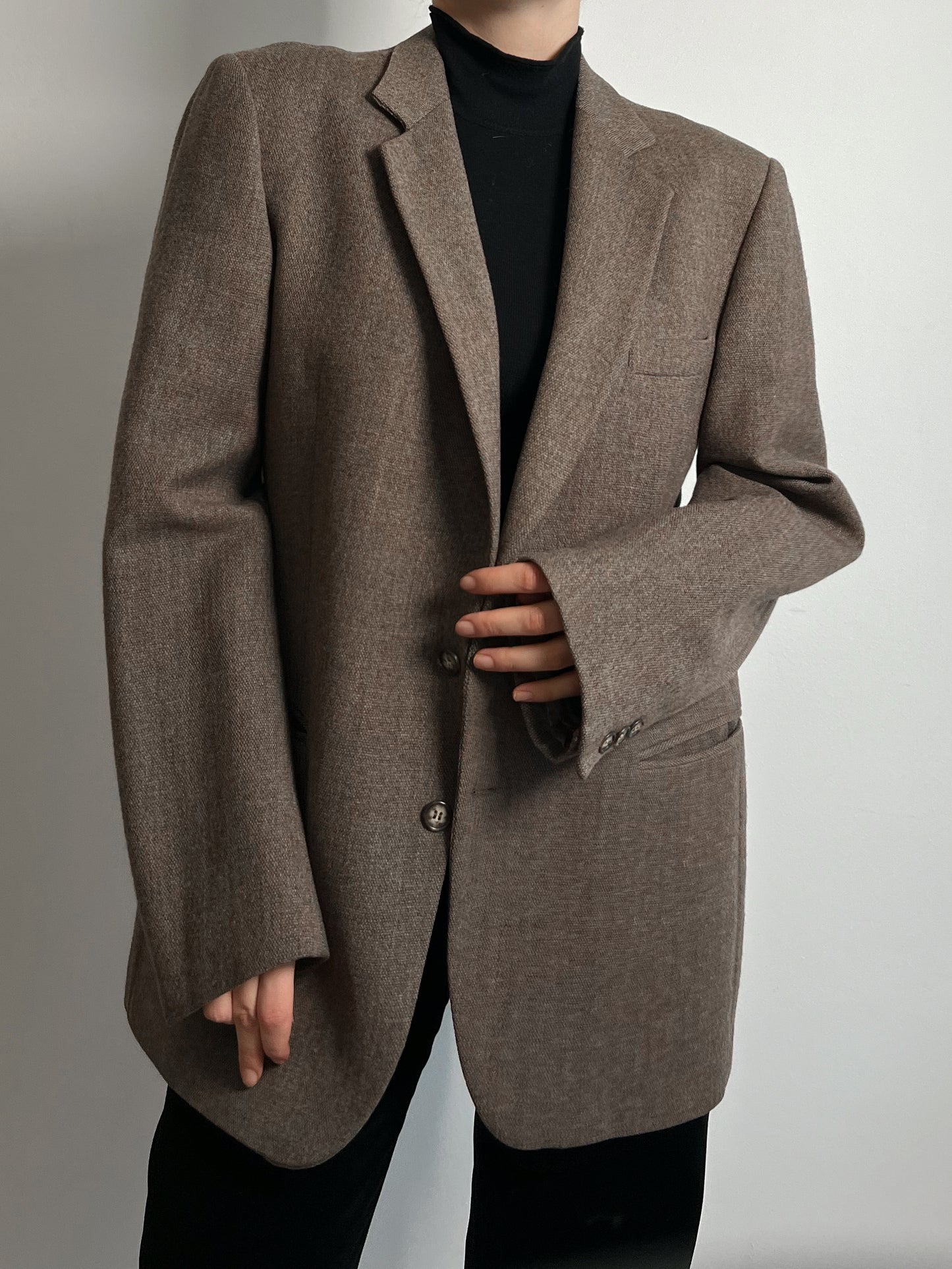 Pure virgine wool taupe blazer