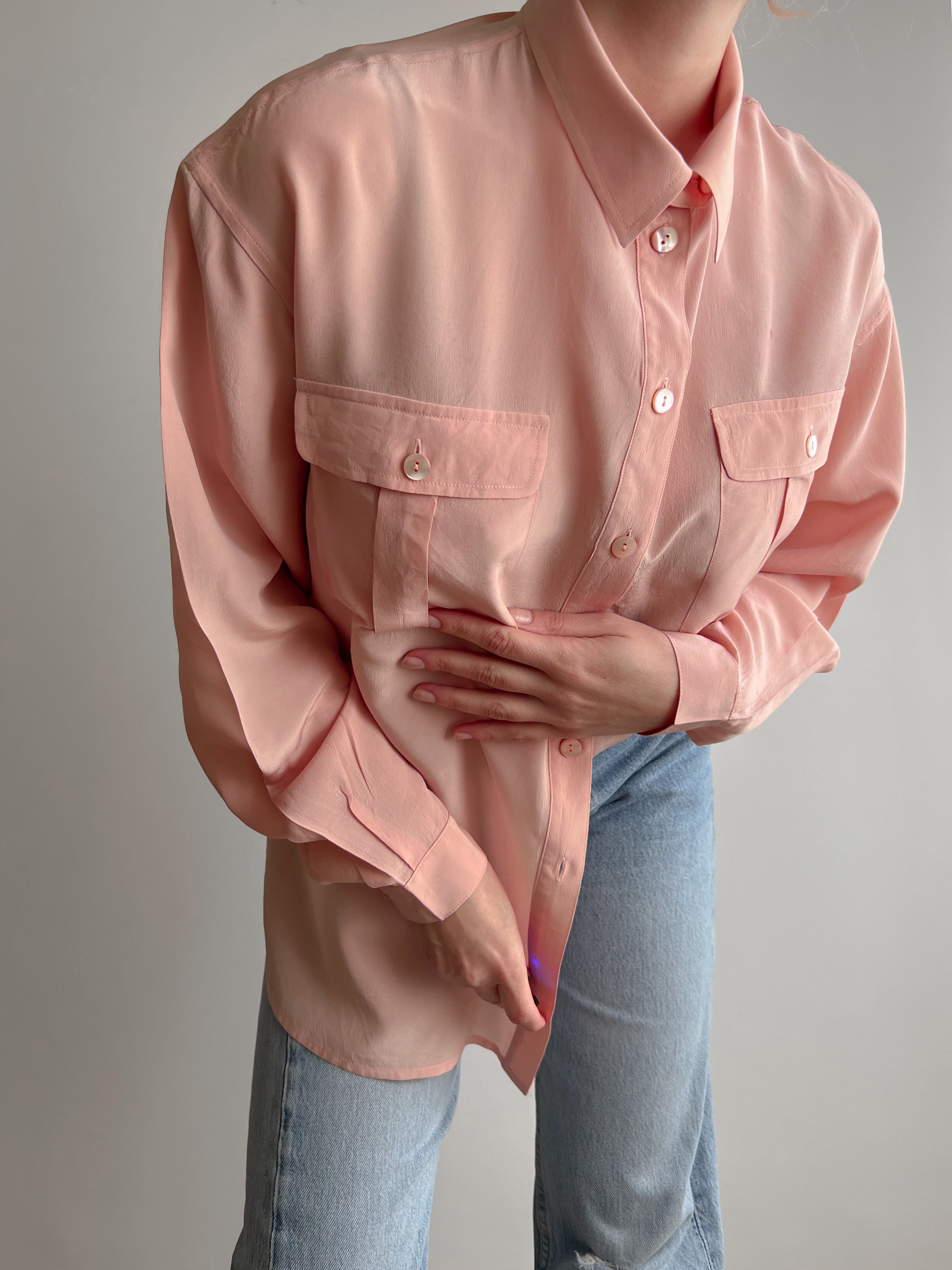Camicia rosa in seta