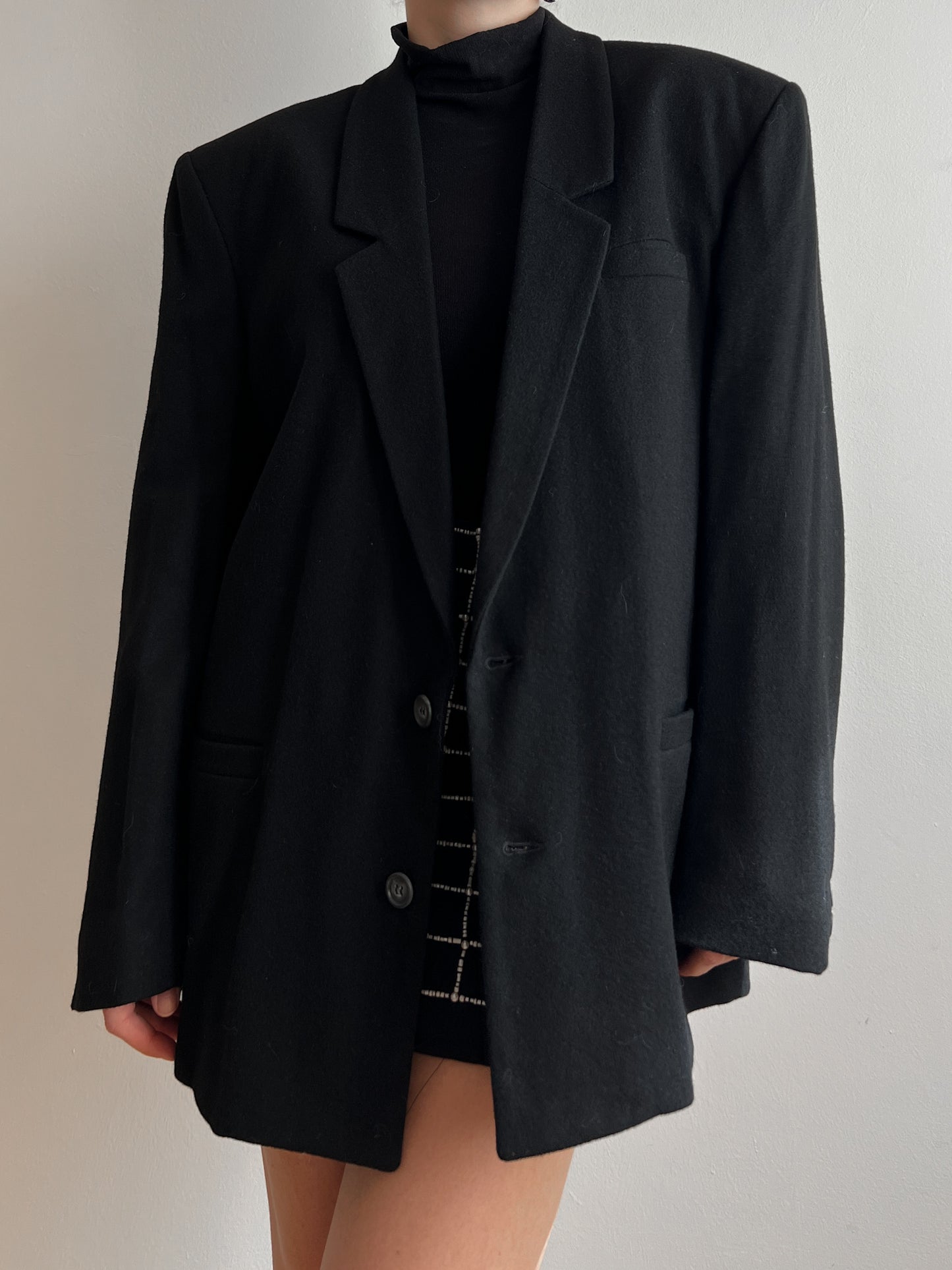 Wool oversized black blazer