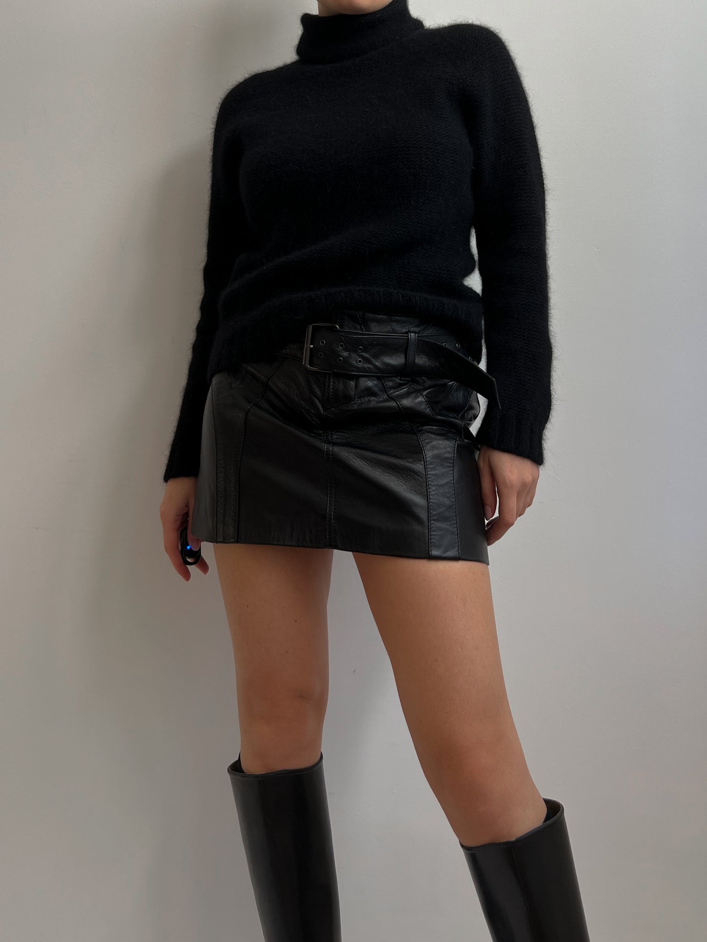 Vintage real leather black mini skirt