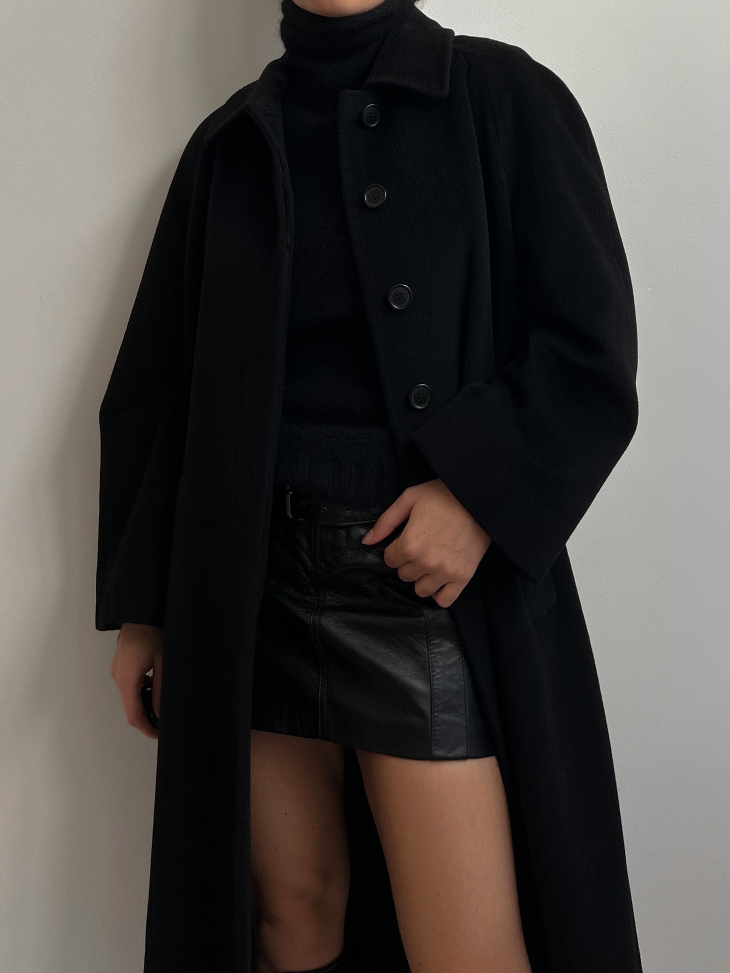 Vintage Piacenza pure wool black long coat