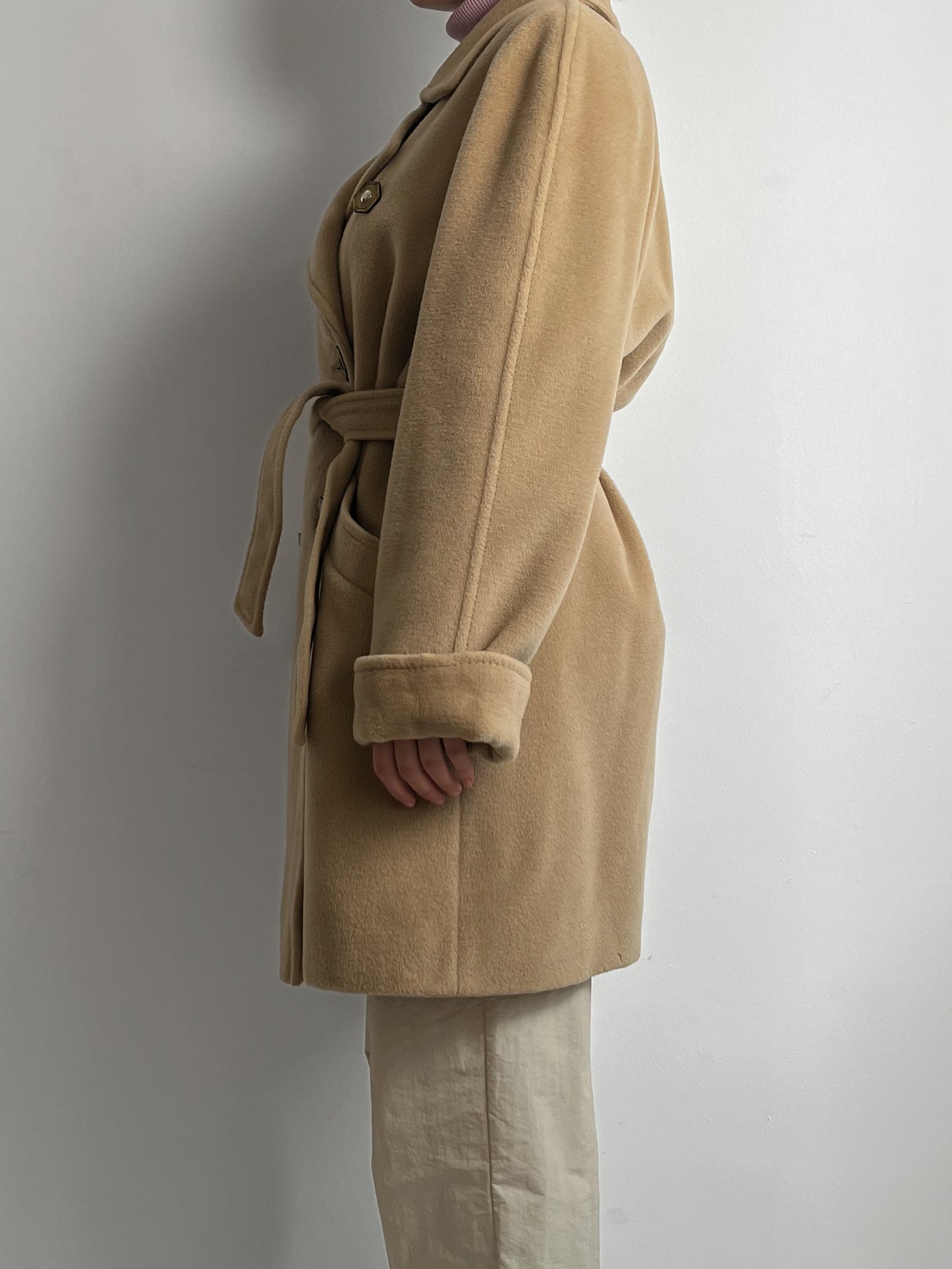 Pure virgin wool camel coat