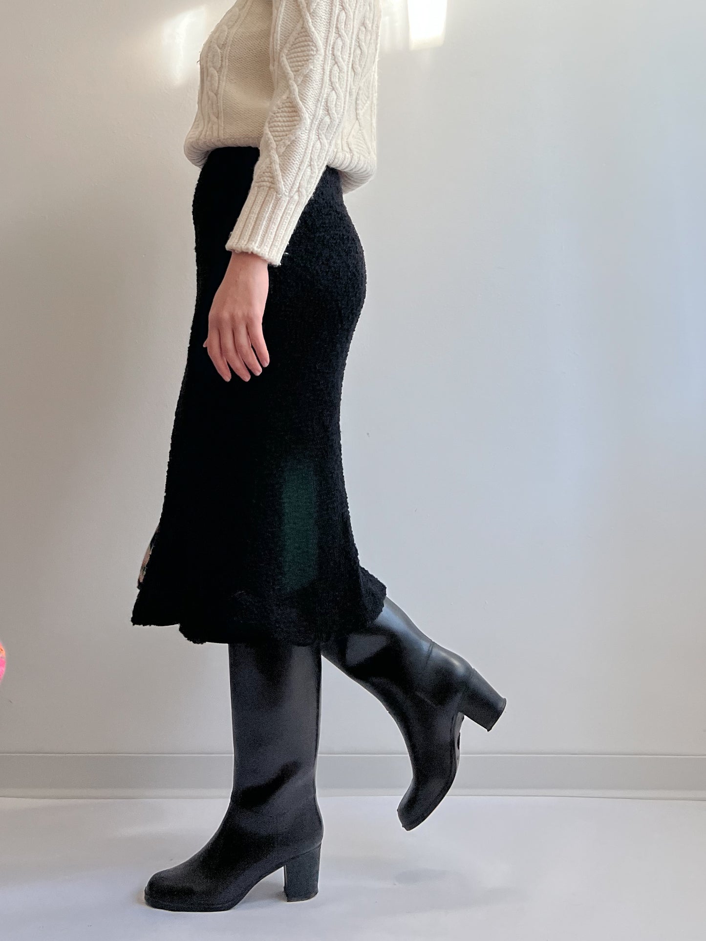 Marella bouclè wool and viscose black midi skirt