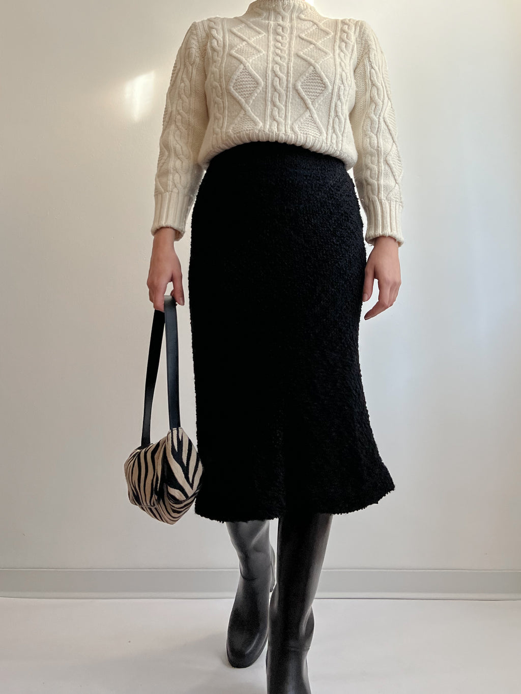 Marella bouclè wool and viscose black midi skirt