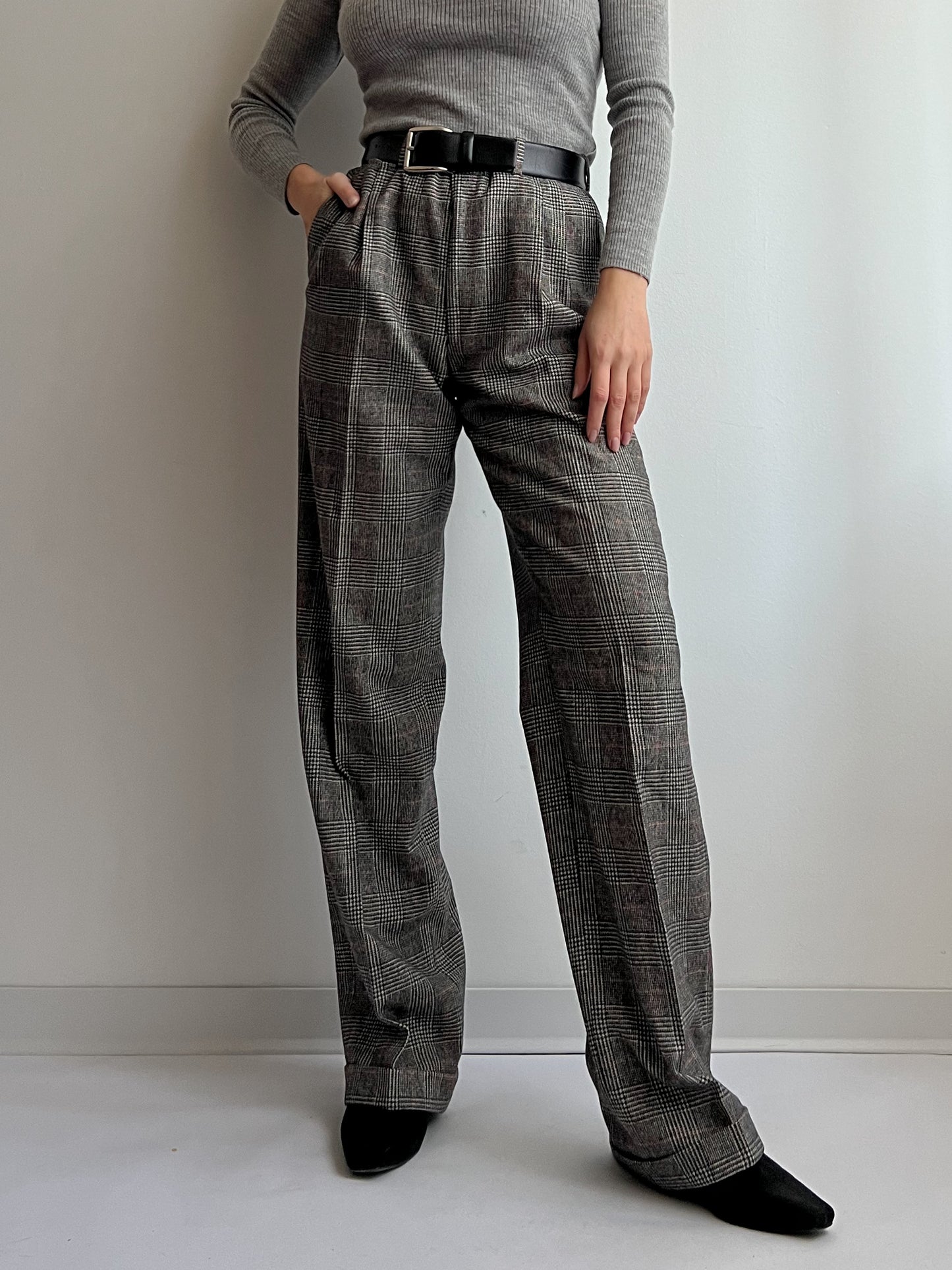 Vintage pure virgin wool tailored pleated pants