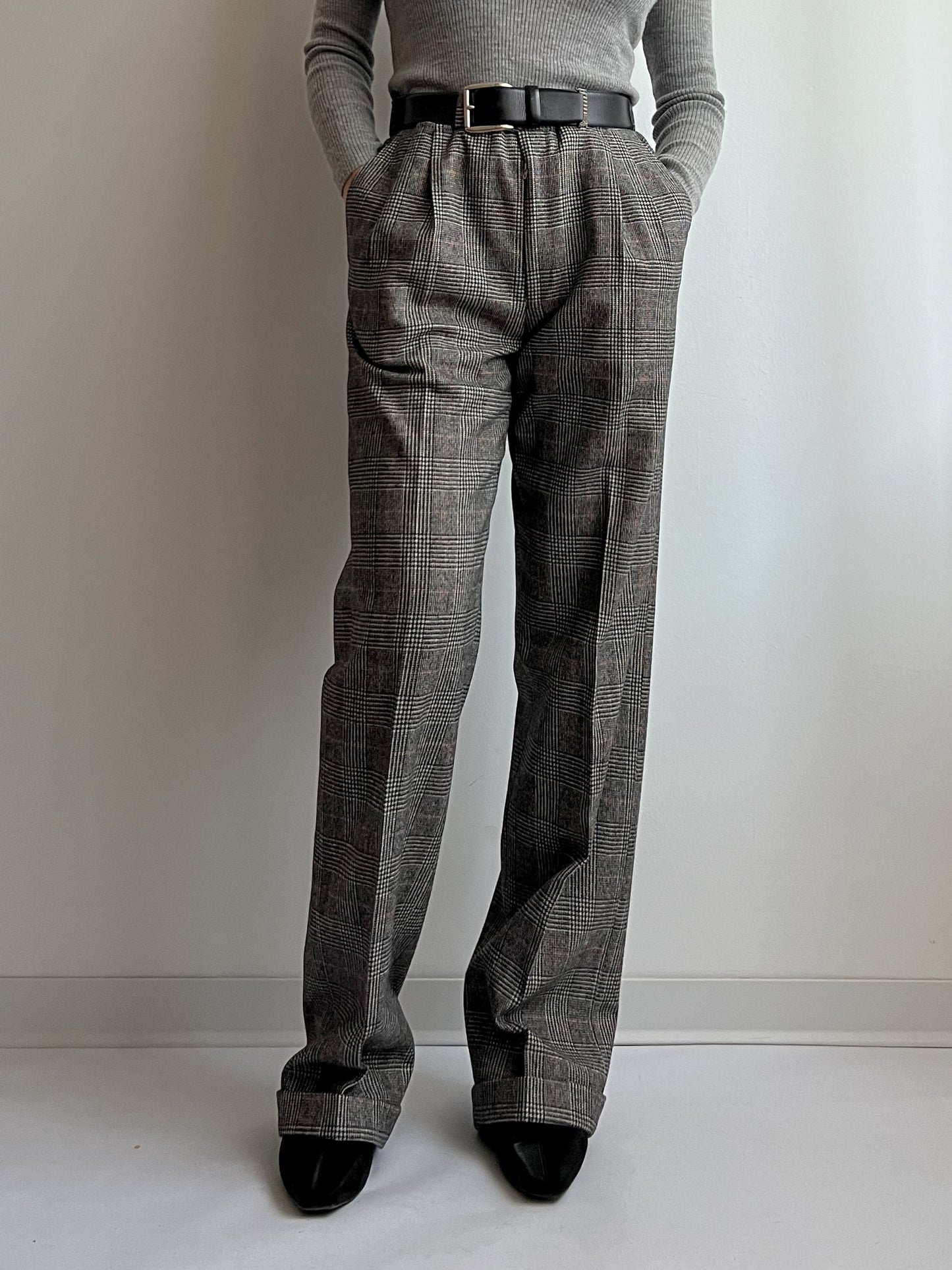 Vintage pure virgin wool tailored pleated pants