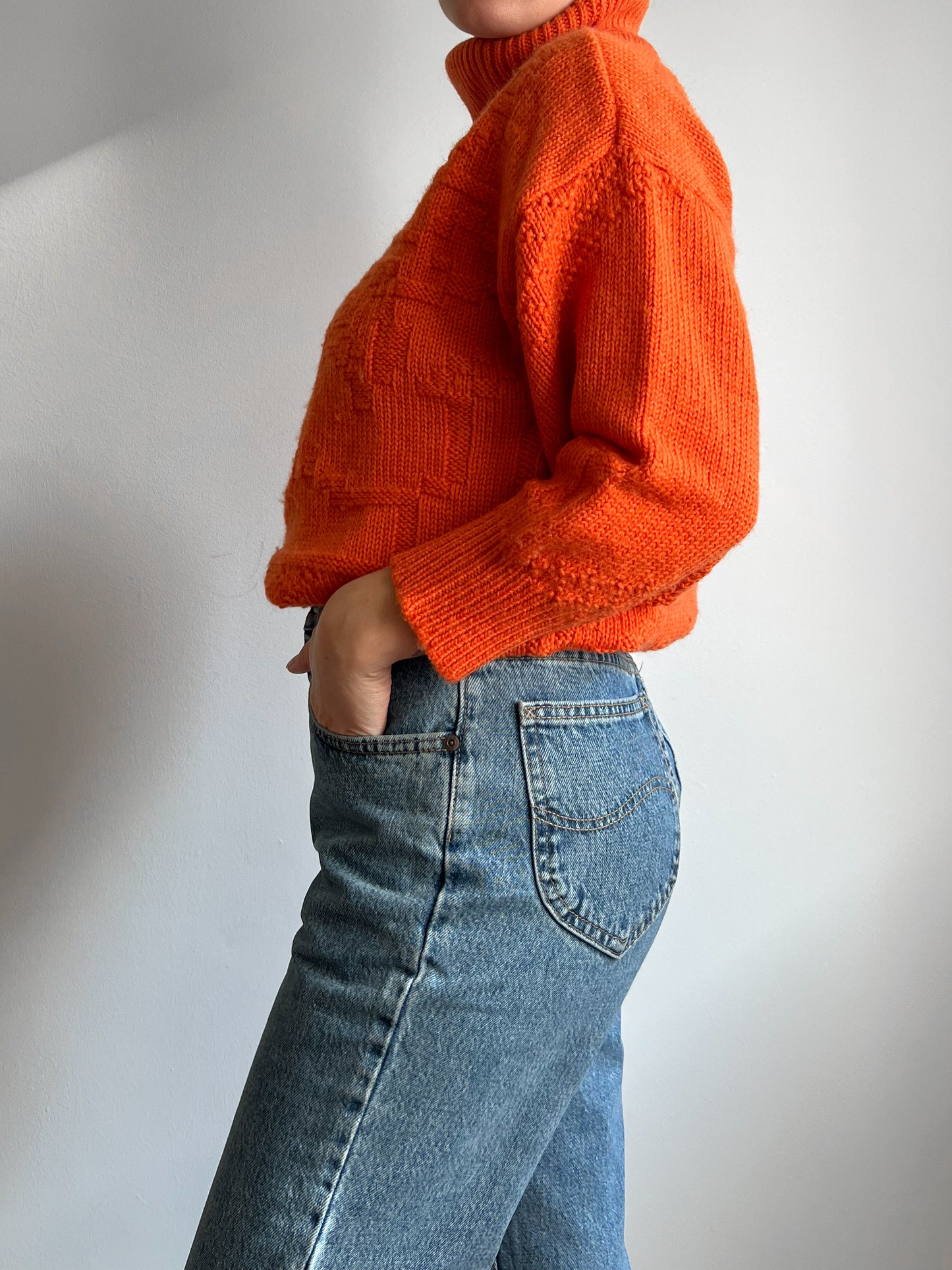 Vintage pure wool orange turtleneck pull