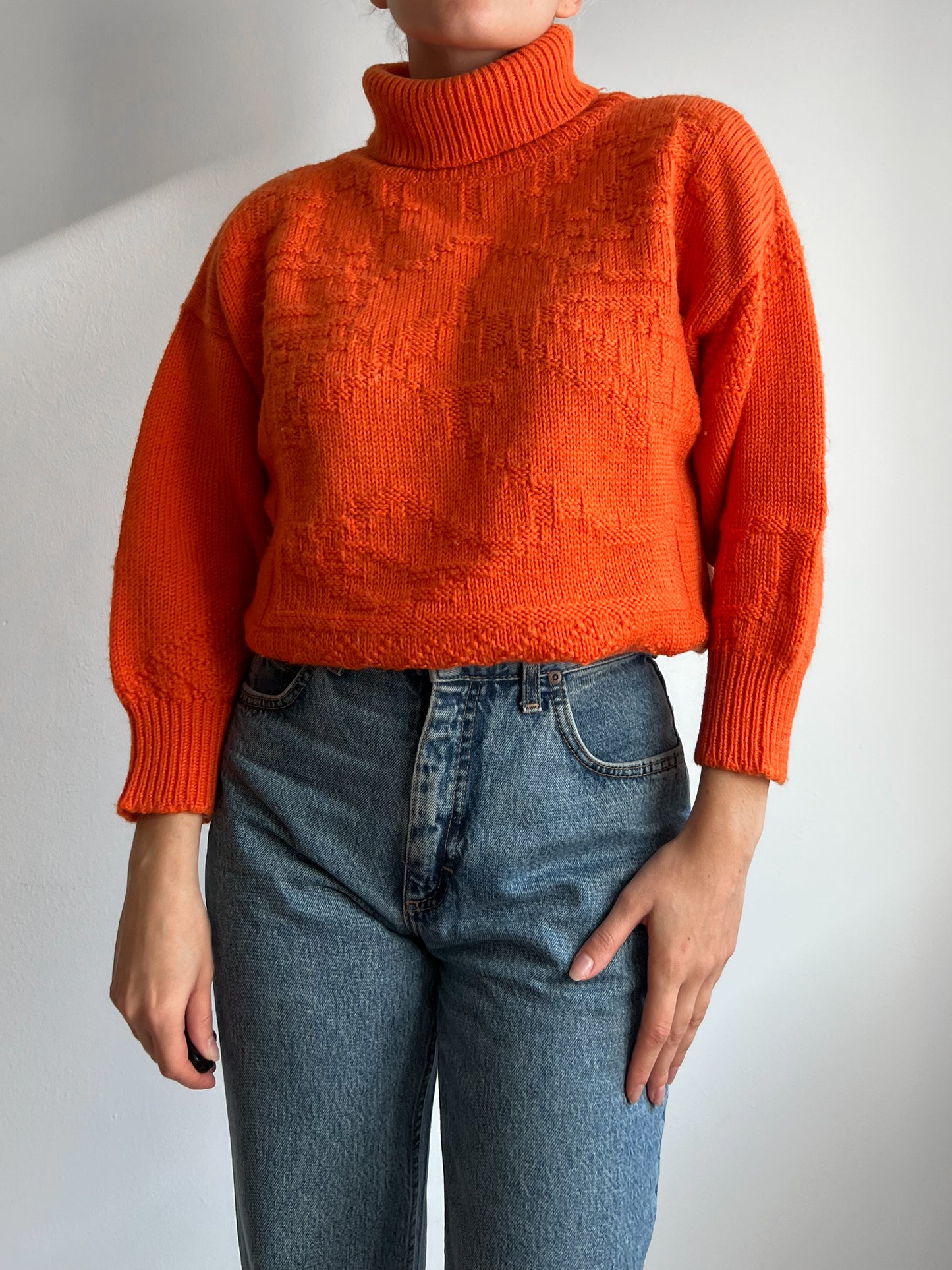 Vintage pure wool orange turtleneck pull