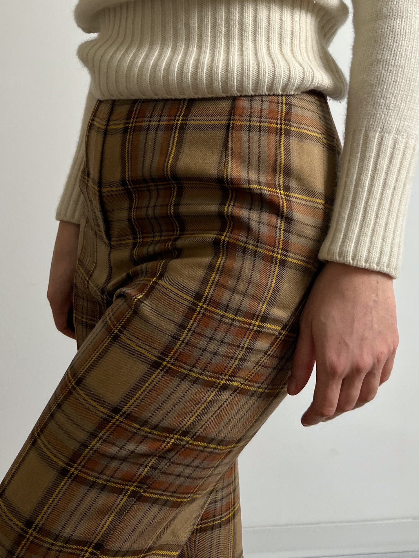 Pure wool tailored tartan pants