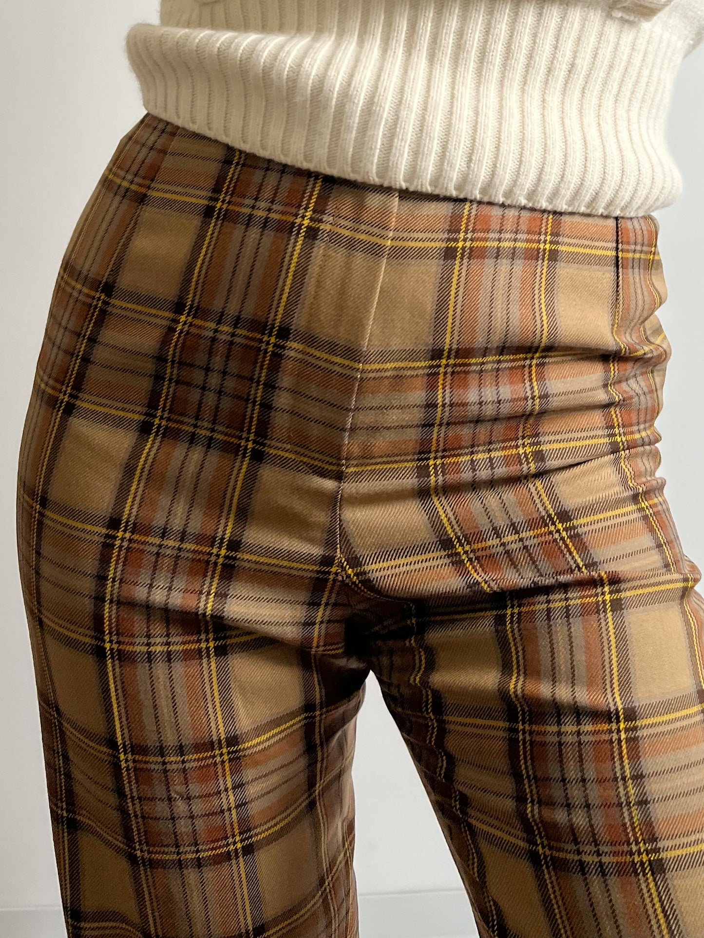 Pure wool tailored tartan pants