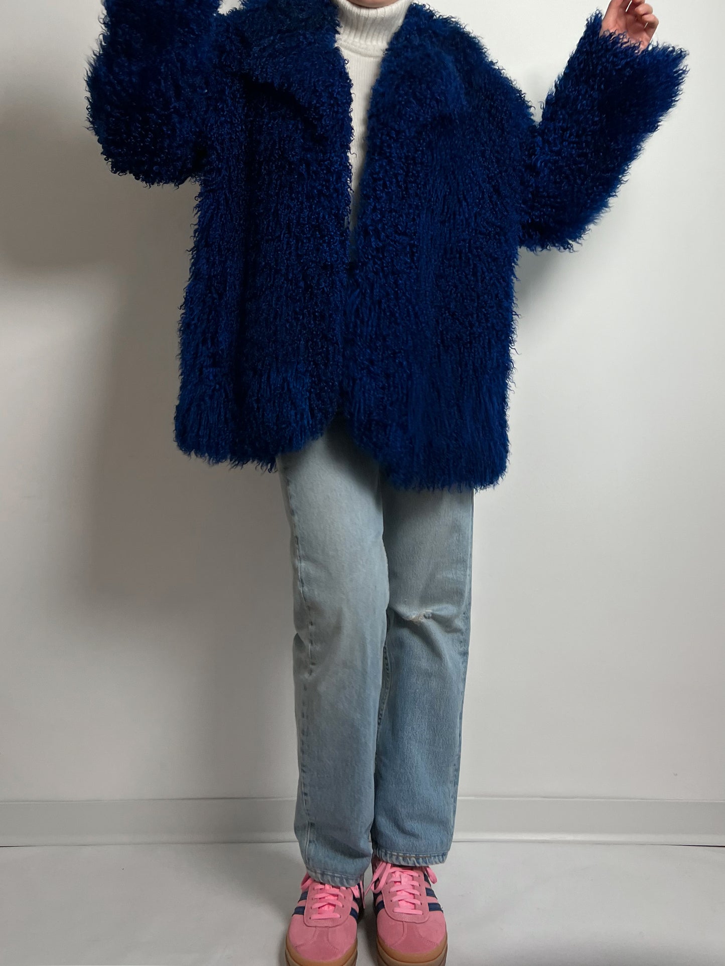 Vintage electric blue mongolia fur