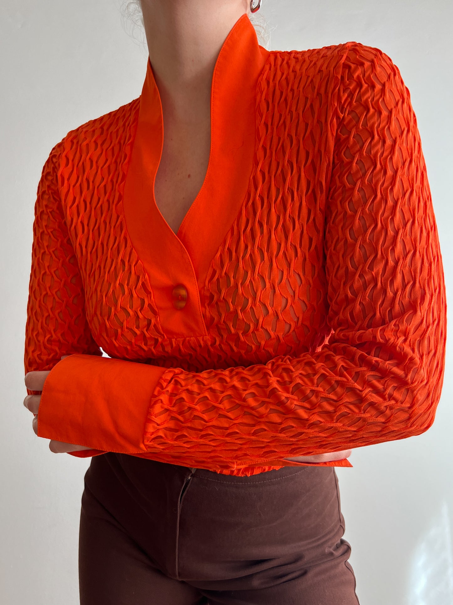 Long sleeves orange top