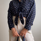 Camicia blu a pois in seta