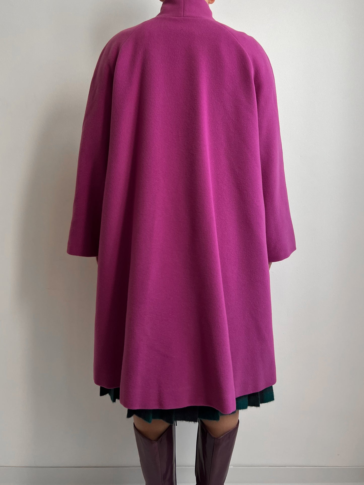 Pure virgin wool cyclamen coat