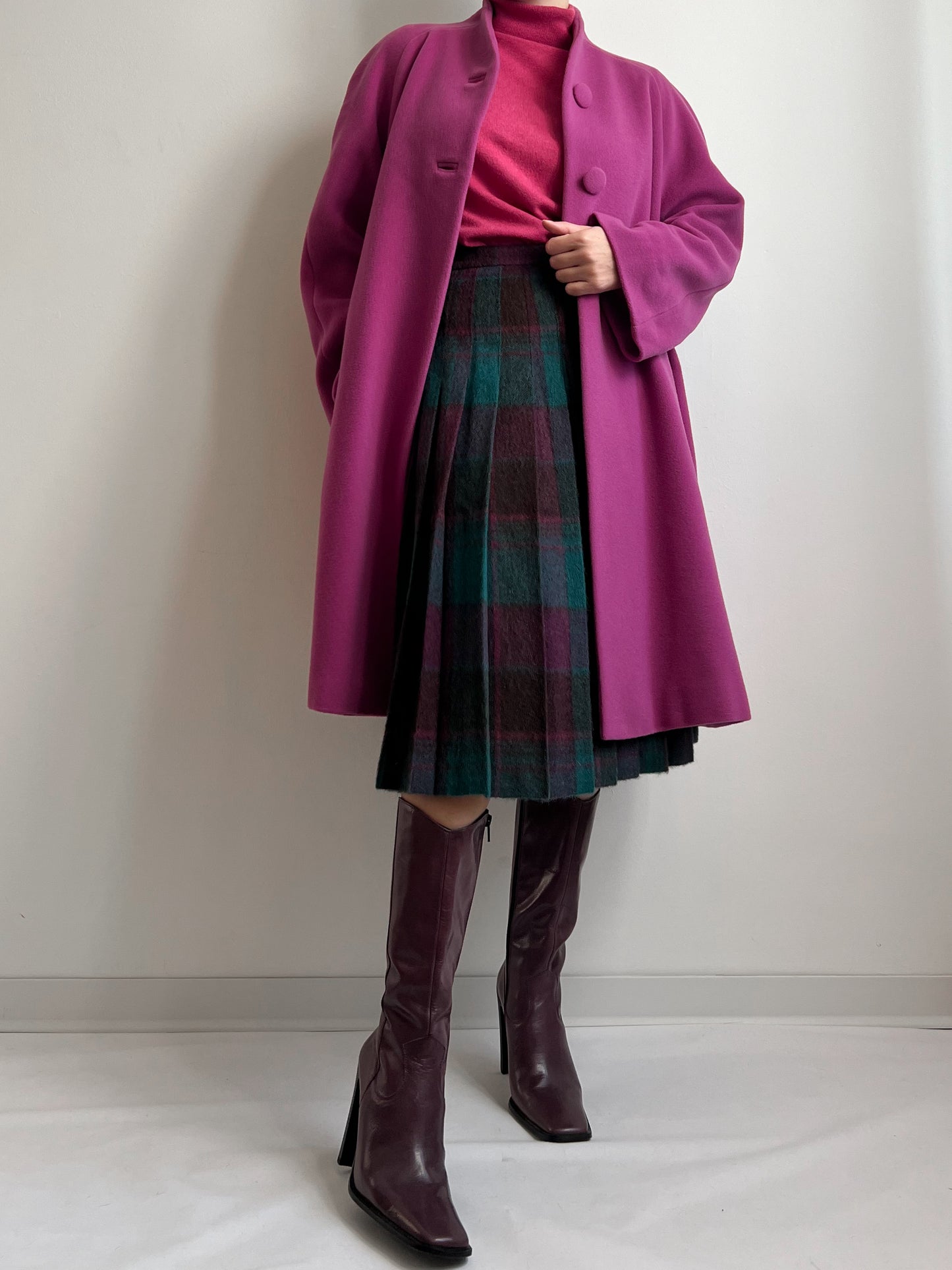 Pure virgin wool cyclamen coat