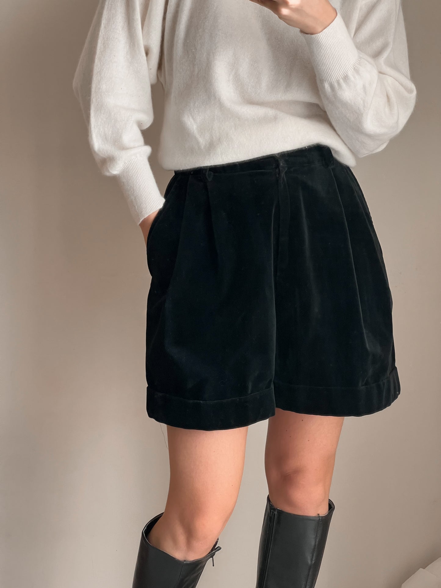 Shorts in velluto nero