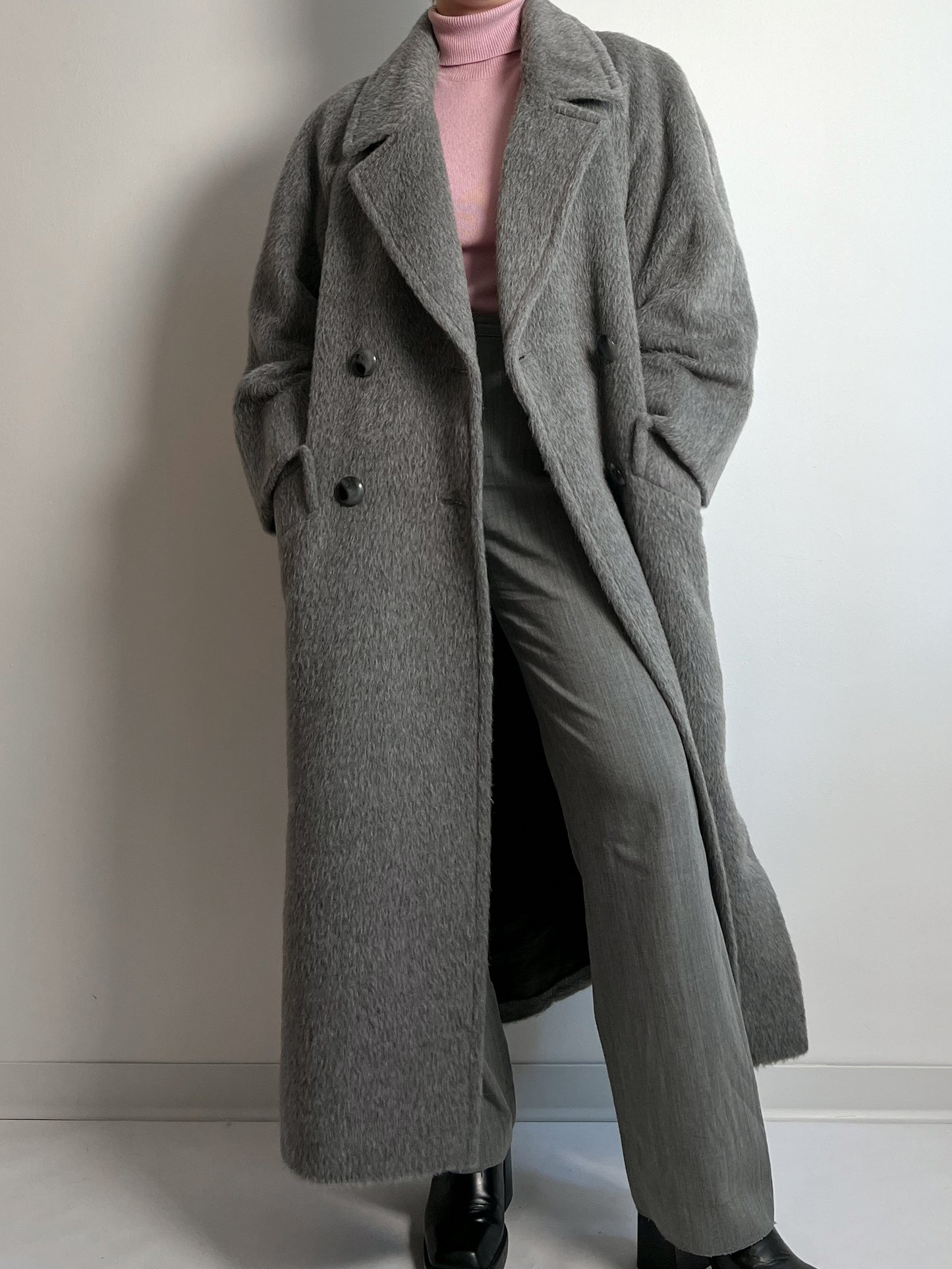 Piacenza lama grey long coat