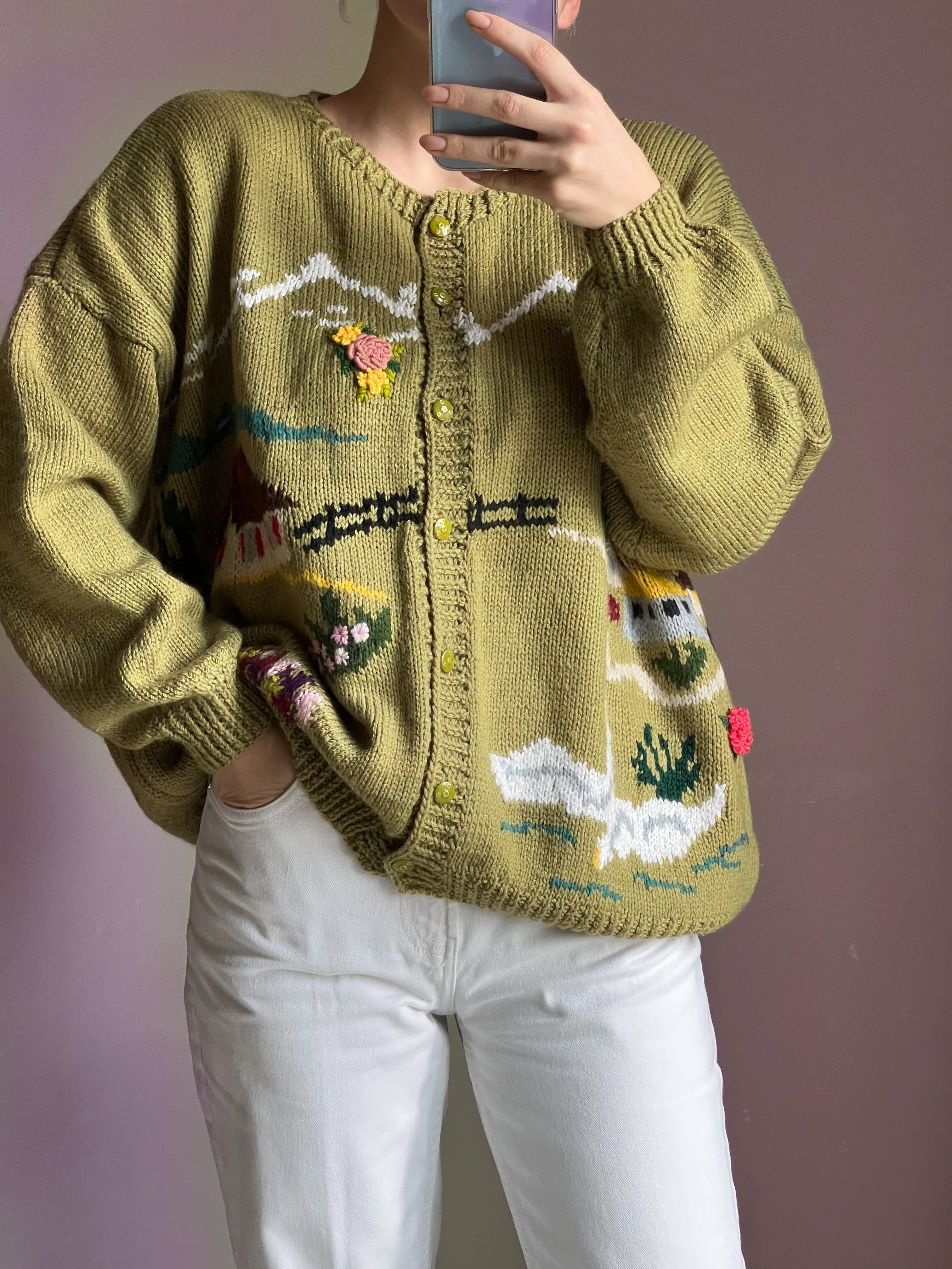 Cardigan fatto a mano verde