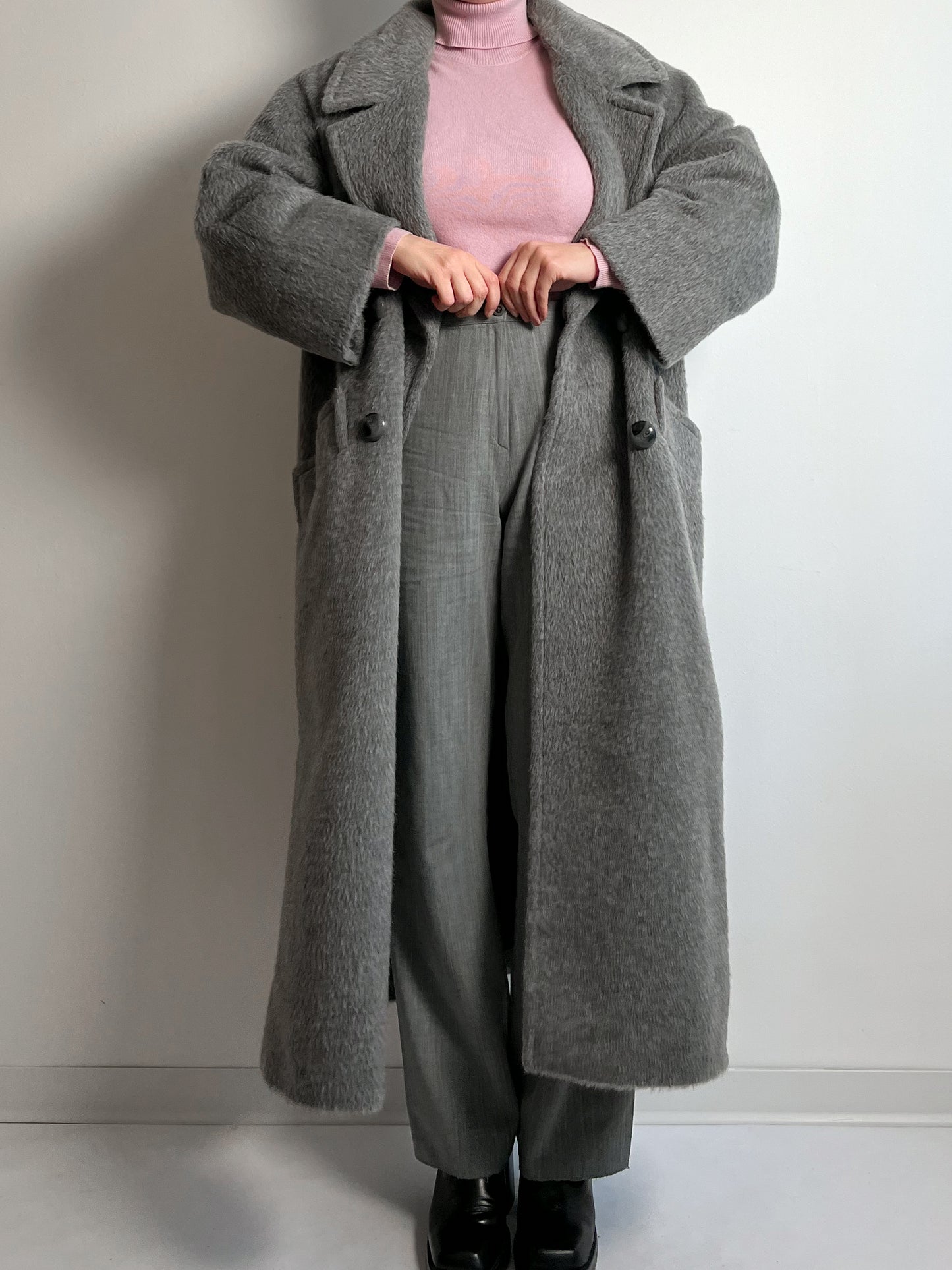 Piacenza lama grey long coat