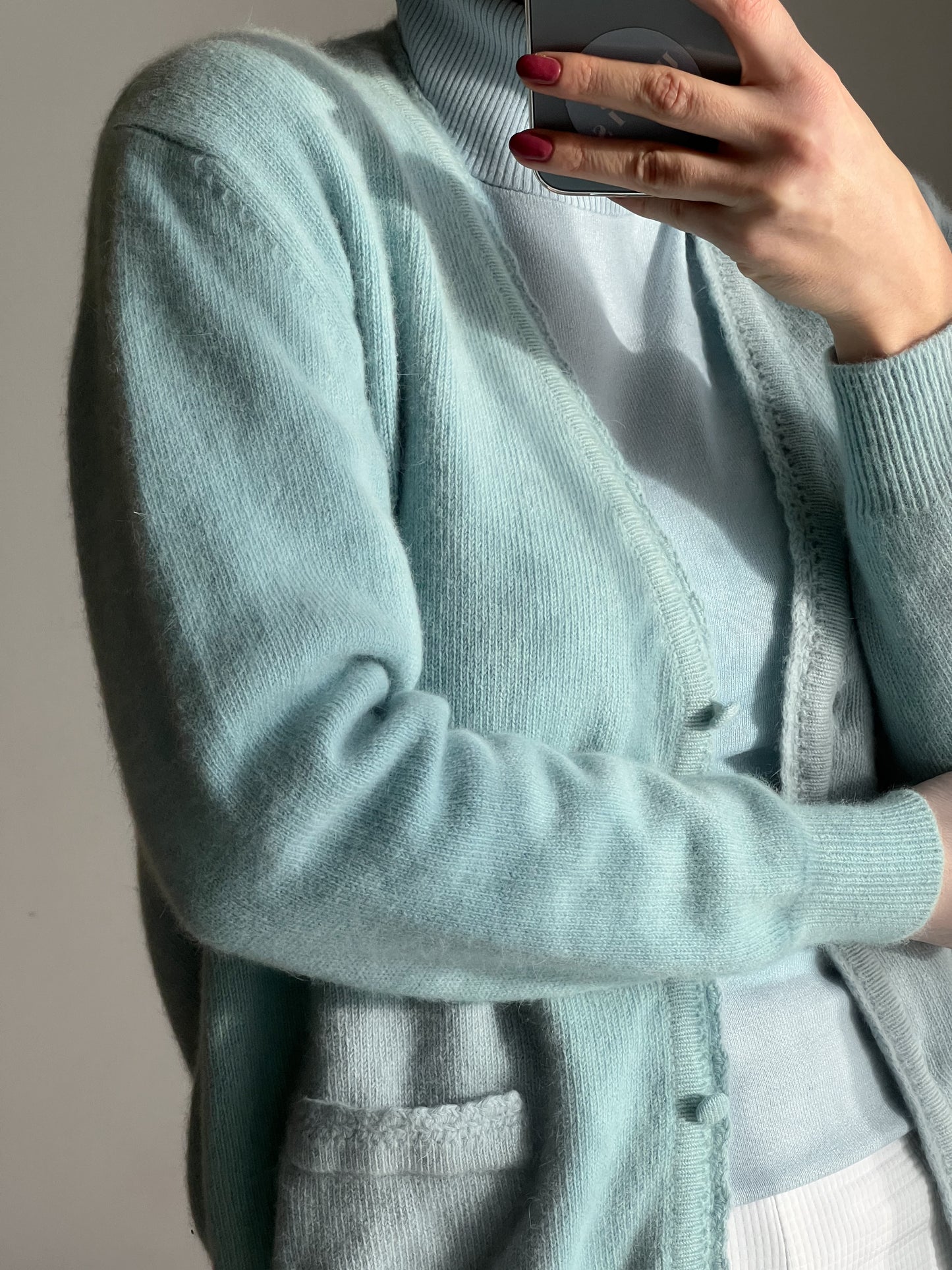 Cardigan in lana e angora azzurro