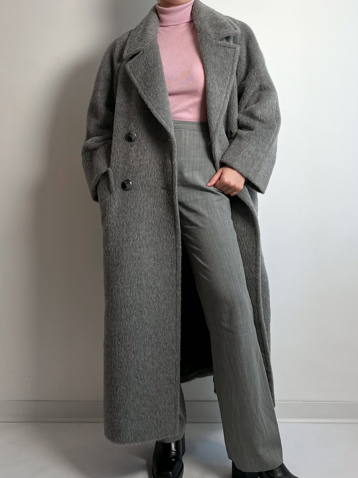 Piacenza lama grey long coat