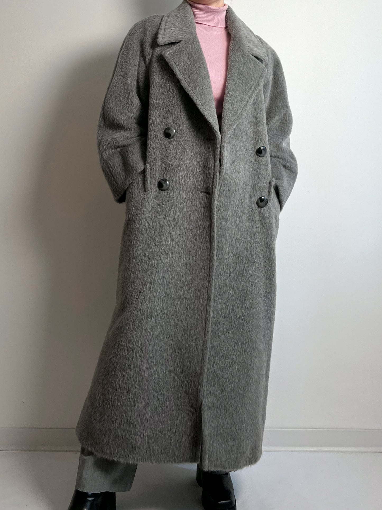 Piacenza lama grey long coat