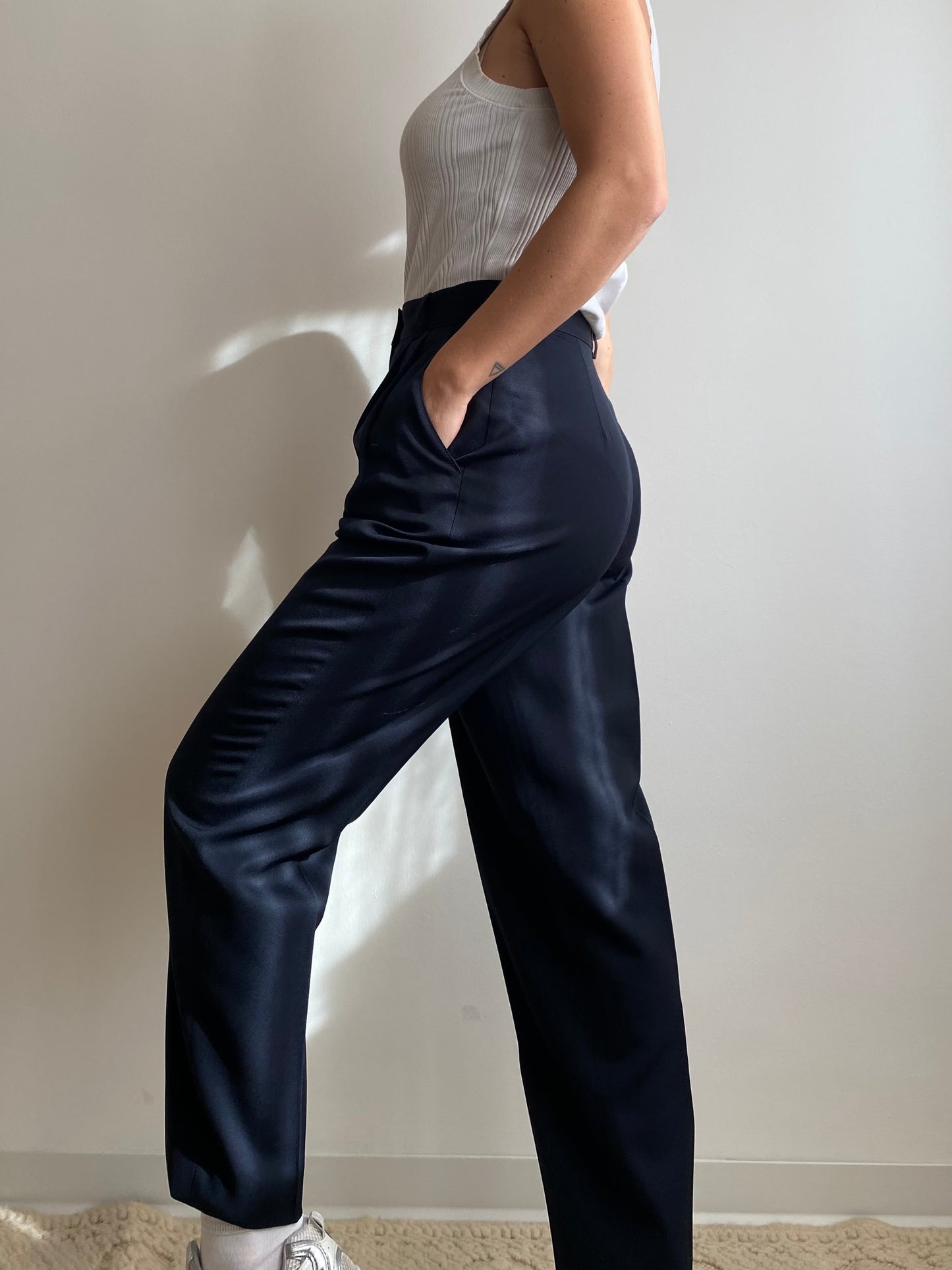 Pantaloni in pura lana vergine blu