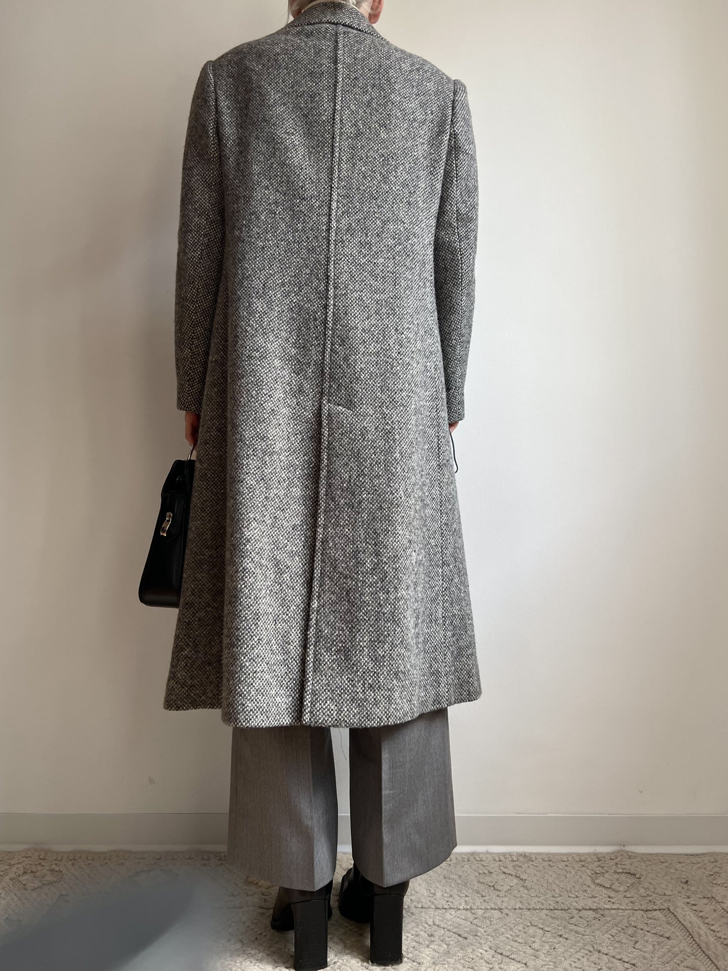 Cappotto in tweed grigio